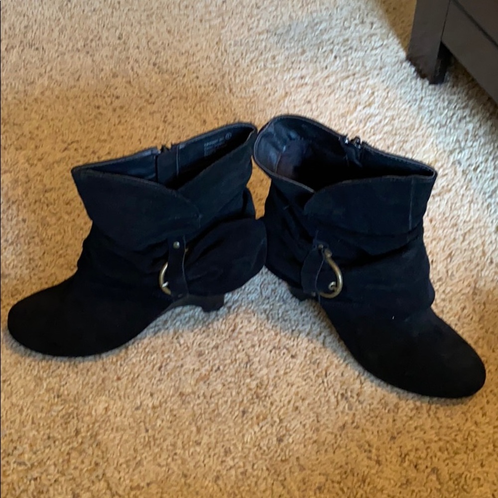 BRAND NEW Naught Monkey Black Suede ankle boots